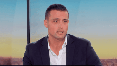 "Les fonctionnaires vont être payés, l'impôt pourra être prélevé", affirme Aleksandar Nikolic, porte-parole du Rassemblement national, après l'échec de CMP