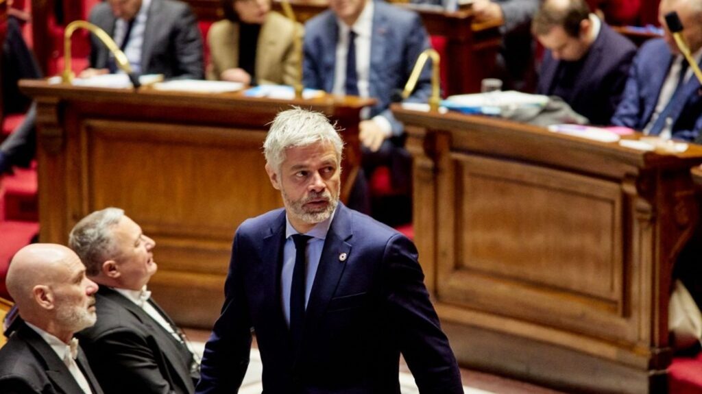 Budget 2026 : les députés Les Républicains ne voteront pas la censure du gouvernement, annonce Laurent Wauquiez