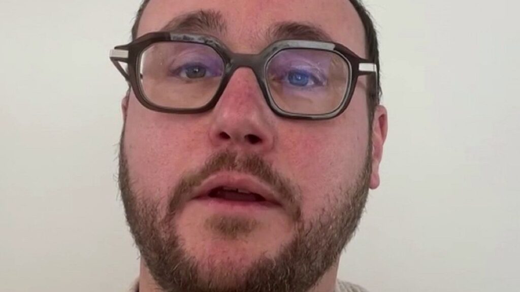 CES Las Vegas 2026 : l’IA plus vite que l’Internet; près de 50% des Français l’utilisent CES Las Vegas 2026 : "Ça va beaucoup plus vite que l'adoption d'Internet. Quasiment un Français sur deux se sert de l'IA consciemment", pointe Antoine Copra, directeur de la revue "Les Électrons Libres"