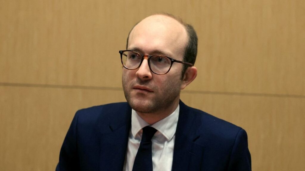 Commission d’enquête sur l’audiovisuel public : président appelle au « respect des auditionnés » Commission d'enquête sur l'audiovisuel public : son président appelle au "respect des personnes" auditionnées