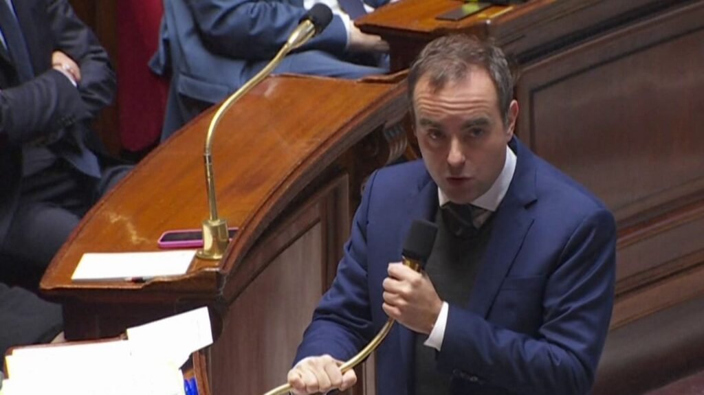 Crise agricole : Sébastien Lecornu adresse une lettre aux agriculteurs