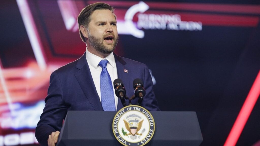 Un homme arrêté pour avoir cassé des vitres de la résidence privée du vice-président américain, J.D. Vance