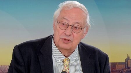 Proposition du Kremlin pour la libération de Laurent Vinatier : "Les négociations qui fonctionnent sont celles dont on n'entend pas parler", pointe Bertrand Badie, spécialiste des questions internationales