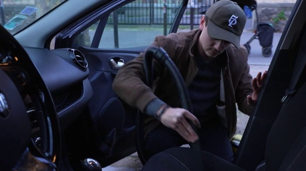 Louer sa voiture pour arrondir ses fins de mois, une manne financière pour certains automobilistes