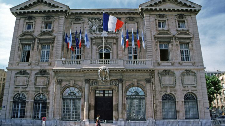 L'hôtel de ville de Marseille, en juin 1999. (IMAGE BROKER / SIEGFRIED KUTTIG / MAXPPP)