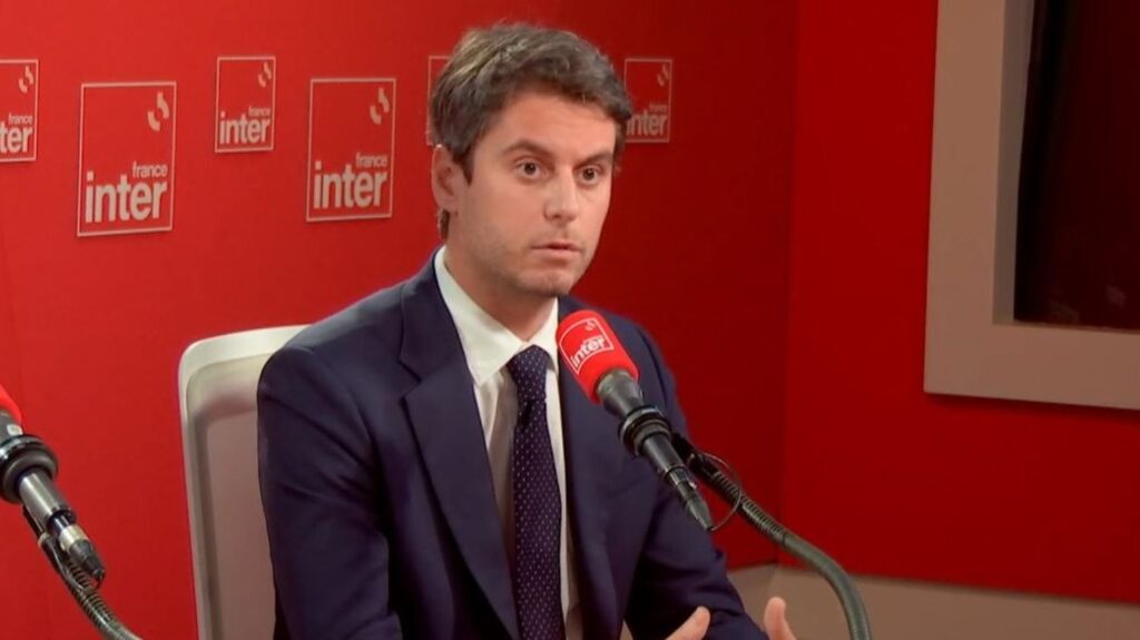 Affaire Epstein : Gabriel Attal pas opposé à l'ouverture d'une commission d'enquête parlementaire