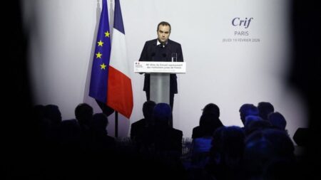 Lecornu promet un texte sur les formes renouvelées de l’antisémitisme au Parlement dès avril Sébastien Lecornu promet un texte sur "les formes renouvelées de l'antisémitisme" au Parlement "dès le mois d'avril"