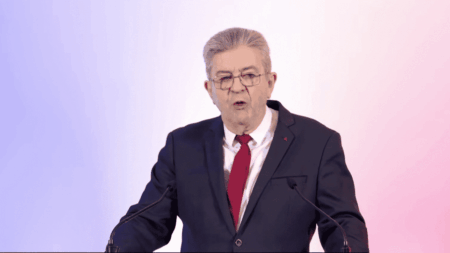 Mort de Quentin Deranque : la garde rapprochée de Jean-Luc Mélenchon se range derrière Arnault Mort de Quentin Deranque : la garde rapprochée de Jean-Luc Mélenchon fait bloc derrière Raphaël Arnault