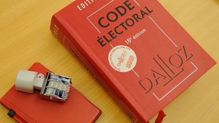 Le Code électoral français précise les modalités du scrutin municipal. (WITT / SIPA)