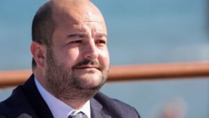 Le parquet fait appel de la relaxe du maire RN de Fréjus, David Rachline, dans une affaire de prise illégale d'intérêts