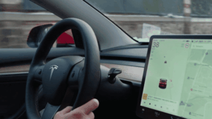 Tesla : popularité en chute, l’ex-star de l’électrique reléguée au second plan par ses concurrents Tesla : en chute de popularité, l'ex-star de l'électrique reléguée au second plan par ses concurrents