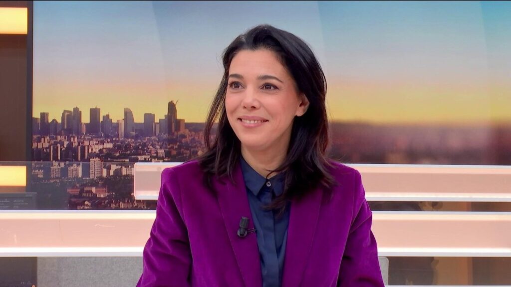 "On en a assez d’avoir des fascistes à l’Assemblée, des fascistes dans les conseils municipaux", déclare Sophia Chikirou, députée LFI et candidate à la mairie de Paris.