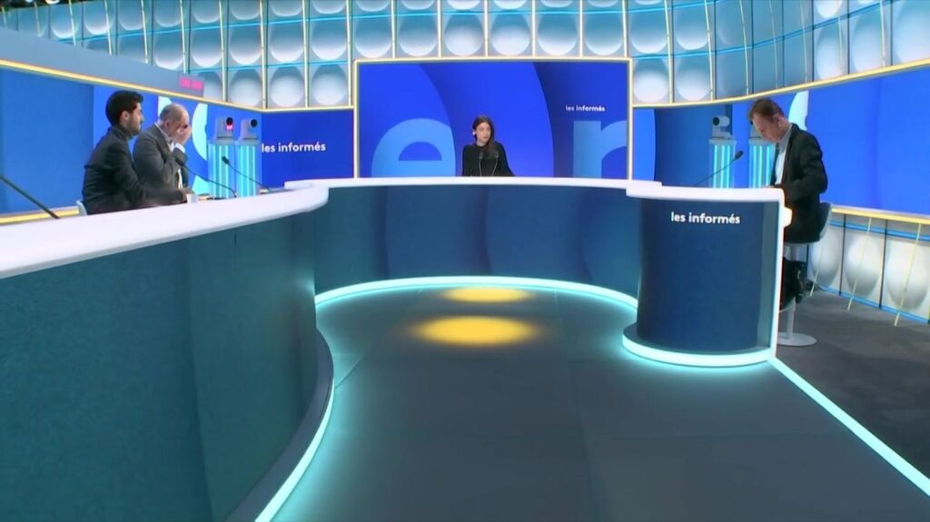 Guerre au Moyen-Orient et hausse du prix des carburants — Les informés du matin 11 mars 2026 Guerre au Moyen-Orient, hausse du prix des carburants...Les informés du matin du mercredi 11 mars 2026
Tous les jours, les informés débattent de l'actualité autour d'Agathe Lambret et Renaud Dély.