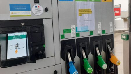 :
    le dernier publié



  



  




      

  

  
    
    La guerre contre l'Iran fait s'envoler les prix du pétrole sur le marché international

          C’est une des conséquences du conflit engagé par les frappes israéliennes et américaines contre l’Iran. Un impact sur le prix des carburants pourrait se sentir d'ici quelques semaines.
    
    

      
              
          Diffusé le 02/03
                      
            



  

  
  
    
        2min