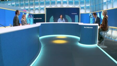 Hausse du prix des carburants, "brebis galeuses" du RN...Les informés du matin du jeudi 12 mars 2026