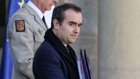 Sébastien Lecornu annonce "500 contrôles" dans les stations-service contre les hausses abusives de prix à la pompe