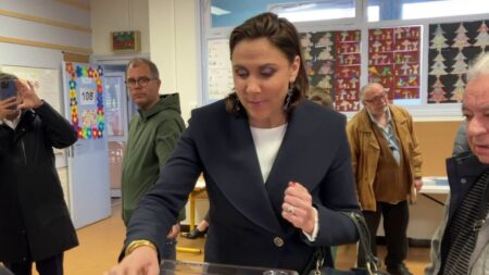 Municipales 2026 : à Toulon, un duel entre Laure Lavalette et Josée Massi après le désistement du candidat LR