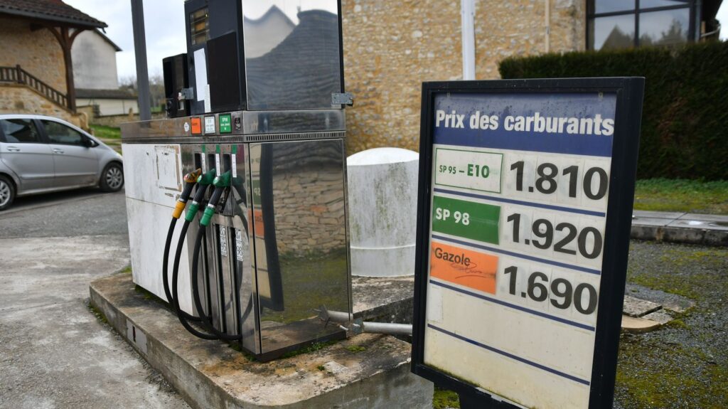 Prix de l’essence et pénuries : les affirmations de Roland Lescure sont-elles exactes ?