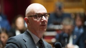 Prix des carburants: mesures pour gros rouleurs à venir, annonce Roland Lescure Prix des carburants : des mesures pour les "gros rouleurs" dévoilées dans les "prochains jours", annonce le ministre Roland Lescure