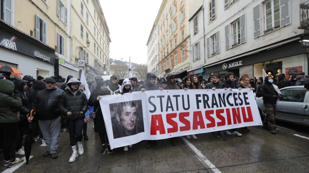 Le parquet demande un procès pour assassinat terroriste, quatre ans après la mort d'Yvan Colonna