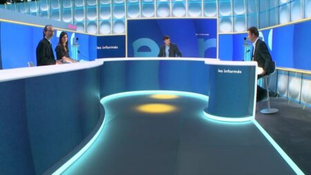 Les Républicains se déchirent, l'État s'attaque à TikTok... Les informés du matin du vendredi 27 mars
          Tous les jours, les informés débattent de l'actualité autour d'Hadrien Bect et Renaud Dély.