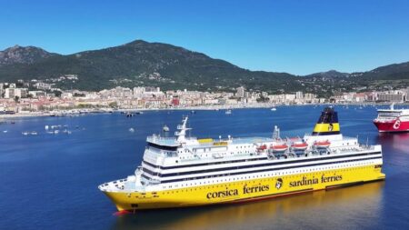 Corse : les pêcheurs, vent debout contre les prix du carburant, bloquent le trafic maritime