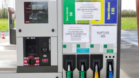 Environ 18% des stations-service sont en rupture de stock d'un ou plusieurs carburants, selon le gouvernement