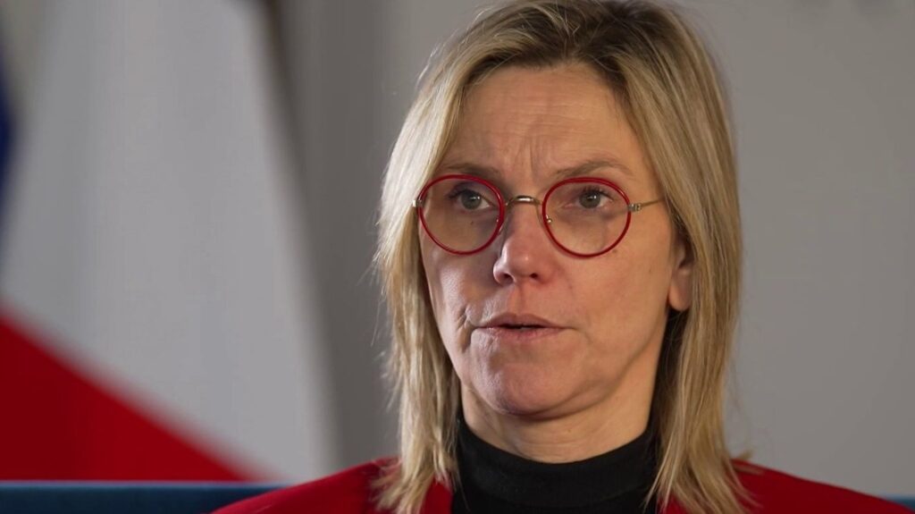 "Ce sont des comportements répétés" : Agnès Pannier-Runacher, Clémence Guetté et Jennifer Haensler brisent le silence sur le sexisme en politique