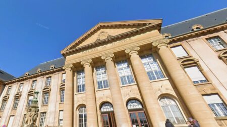 Un homme écroué après avoir blessé trois gendarmes lors d'un siphonnage de carburant en Moselle