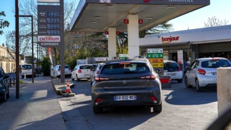 Prix des carburants : l'aide pour les "grands rouleurs" sera mise en place via un formulaire sécurisé et avec des contrôles pour éviter les fraudes