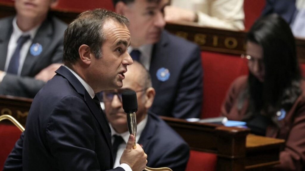 Face à la crise des carburants, le gouvernement va "changer d'échelle" pour "adapter" ses dispositifs de soutien à l'activité