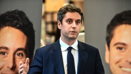 "C'est notre leader incontesté mais il n'y a pas d'enthousiasme" : Gabriel Attal, futur candidat à la présidentielle, fait-il vraiment l'unanimité au sein de Renaissance ?