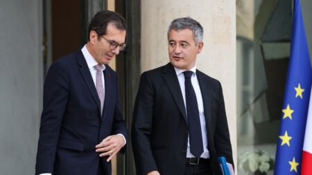 "Des gens se sont sentis insultés" : le gouvernement divisé autour de son projet de loi sur le 1er-Mai