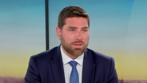 Hausse des prix du carburant : "Il ne doit pas y avoir de profit dans cette crise", clame Vincent Jeanbrun