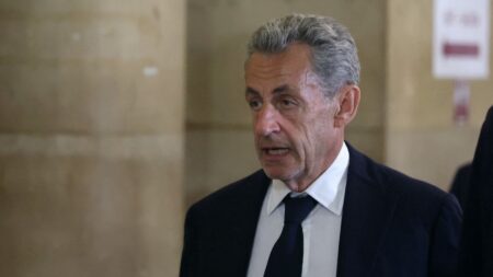 Procès en appel de Nicolas Sarkozy : les avocats de l'ancien chef de l'Etat entendent "démontrer la parfaite innocence" de leur client