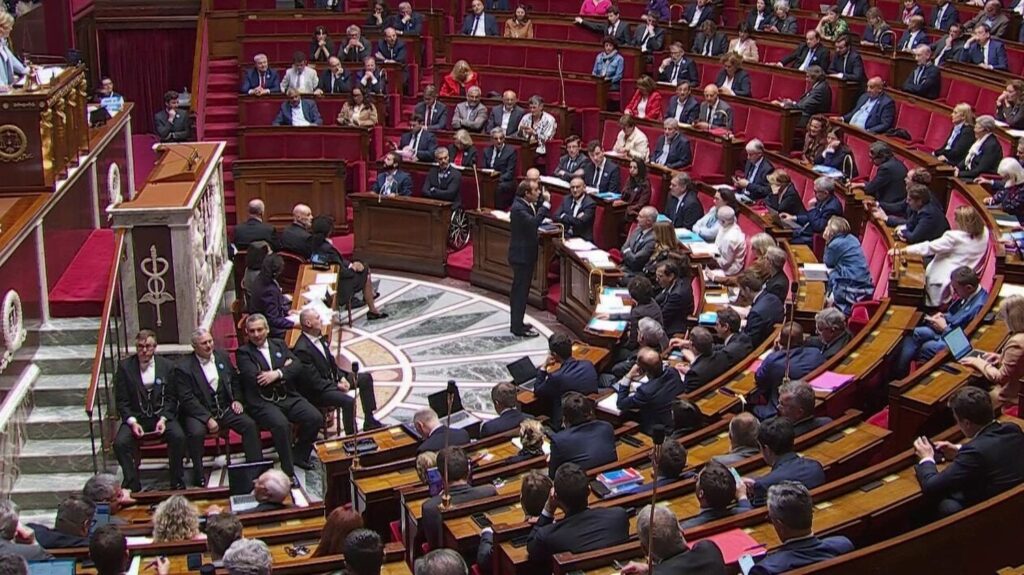 Hausse des prix des carburants : le gouvernement songe à renforcer et élargir les aides