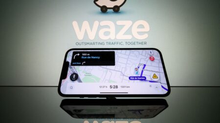 :
    Vrai ou faux



  



  




      

  

  
    Les applications comme Waze ou Google maps devront-elles désormais masquer les contrôles de police pour les automobilistes ?